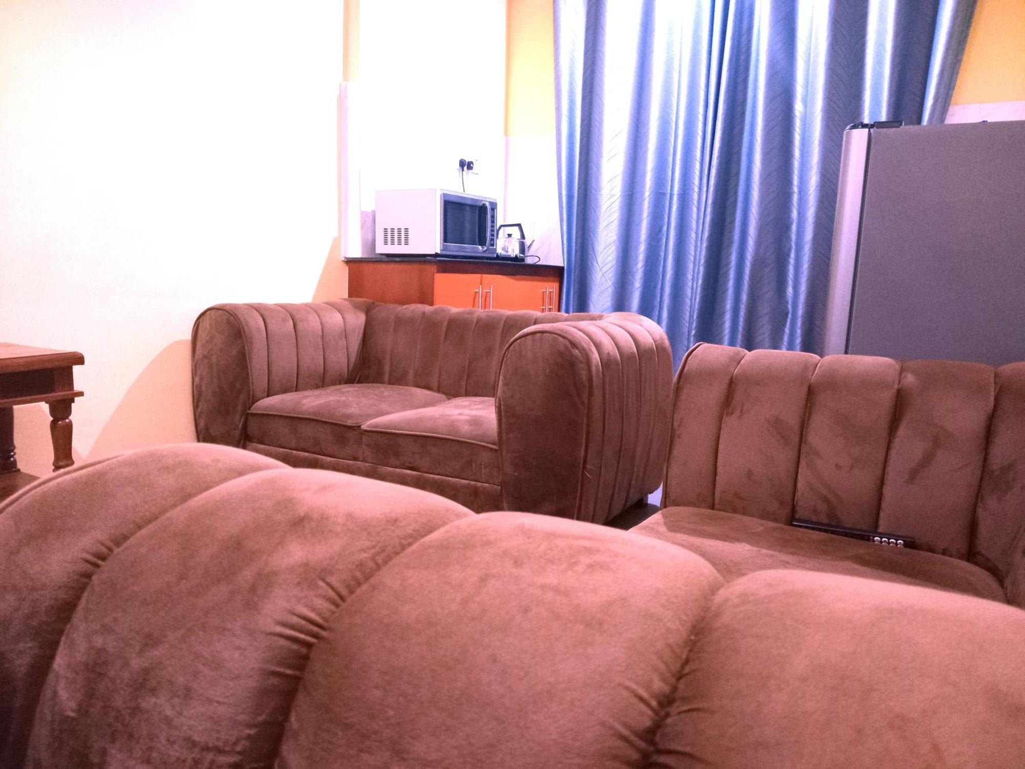 Bleivory Homes ダル・エス・サラーム エクステリア 写真